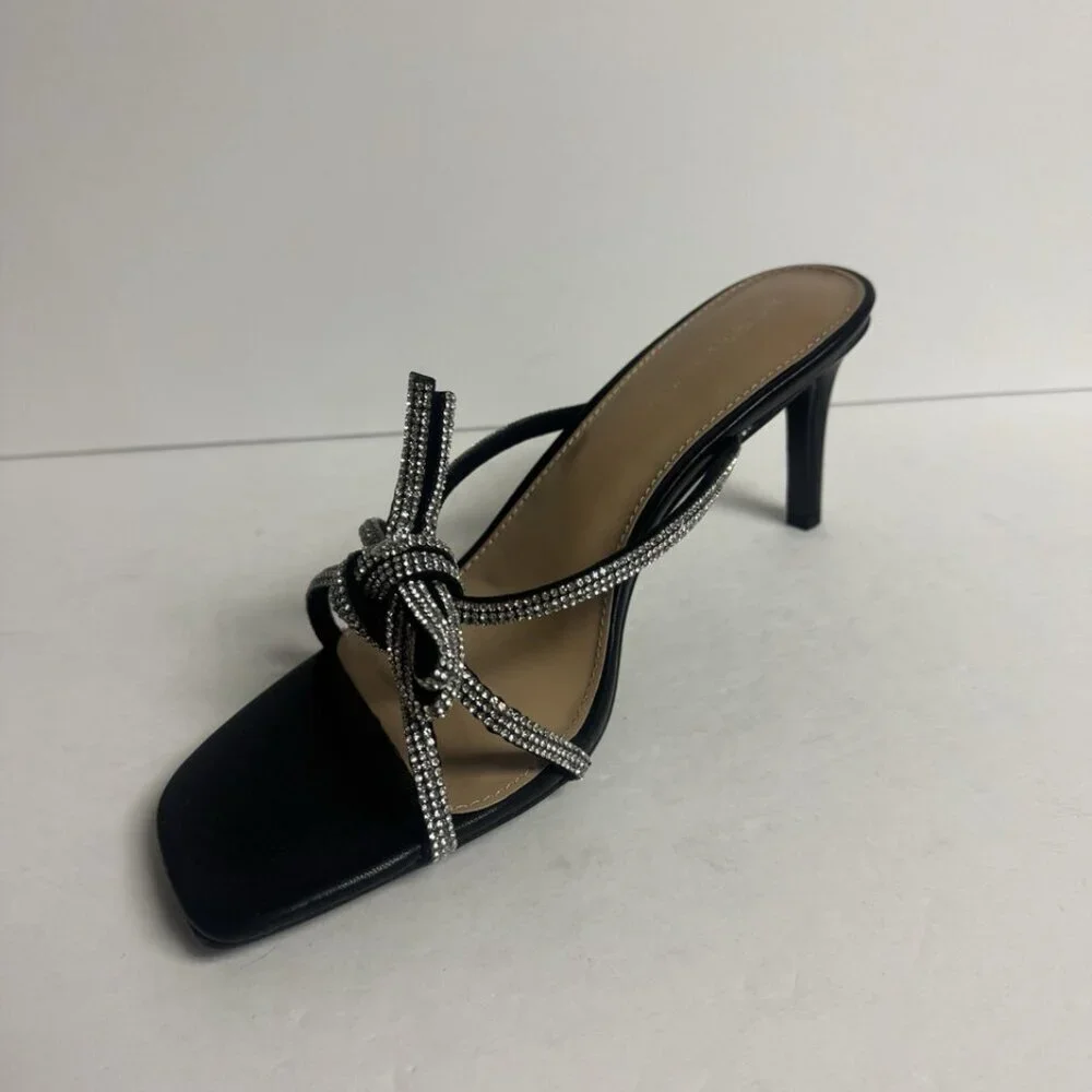 BCBGeneration Womens Selma Sandal Black Size 11M